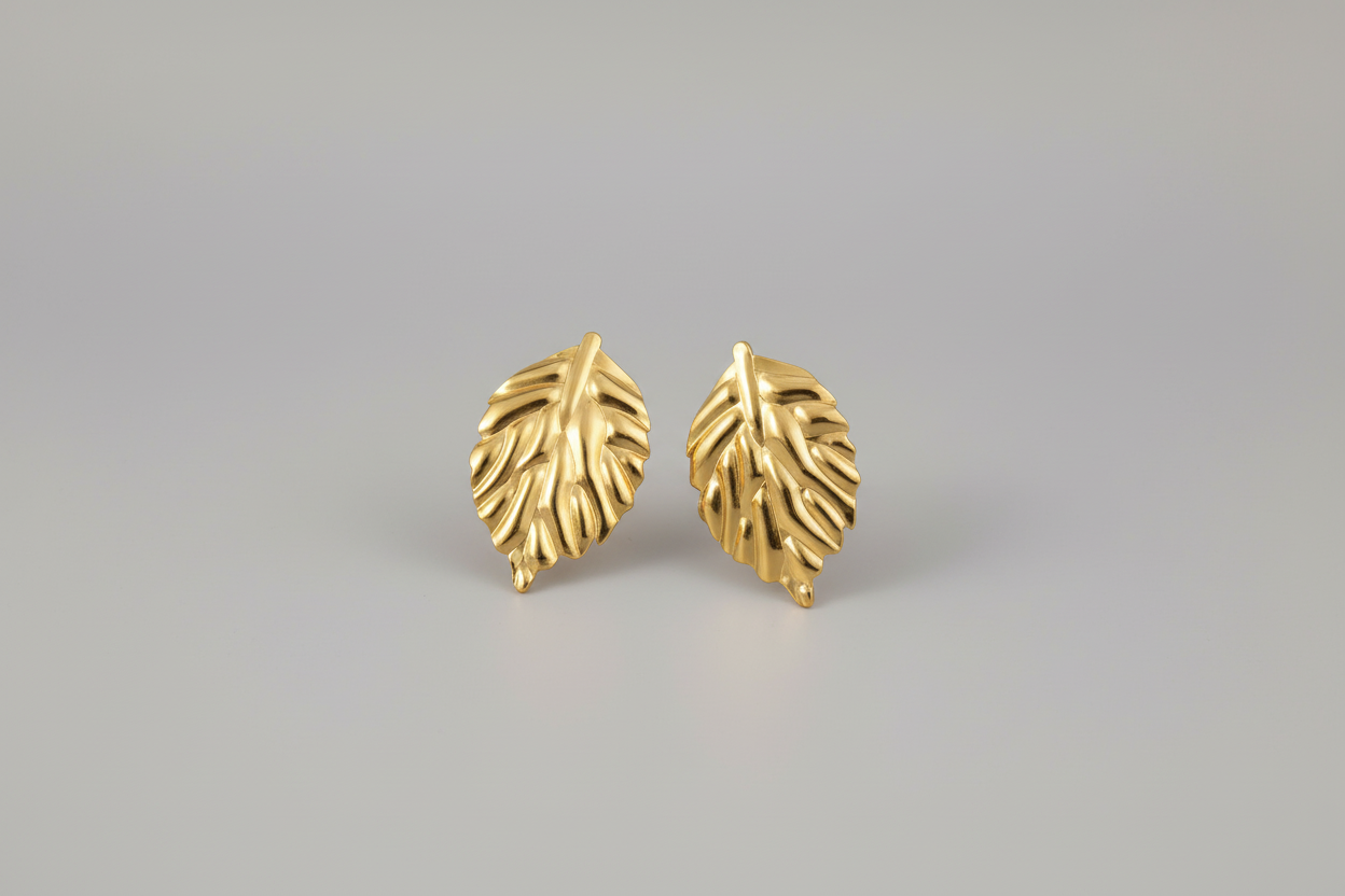 Aro dorados forma hoja