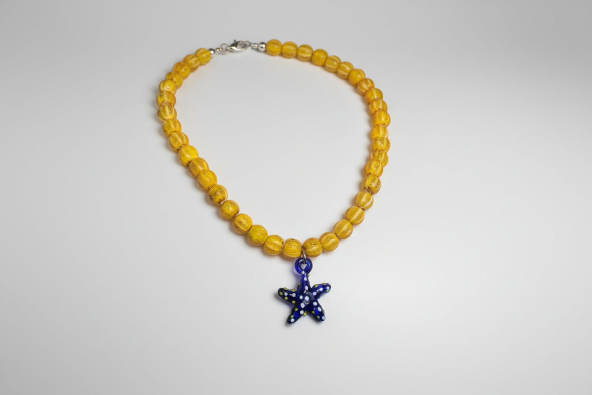 Collar cerámica forma estrella