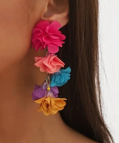 Aros colgantes de flores varios colores