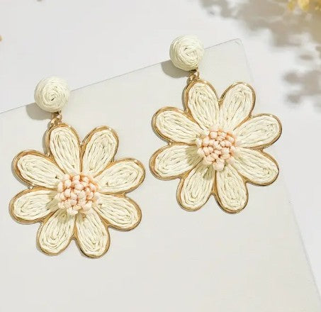 Aros de flores rafia blanco