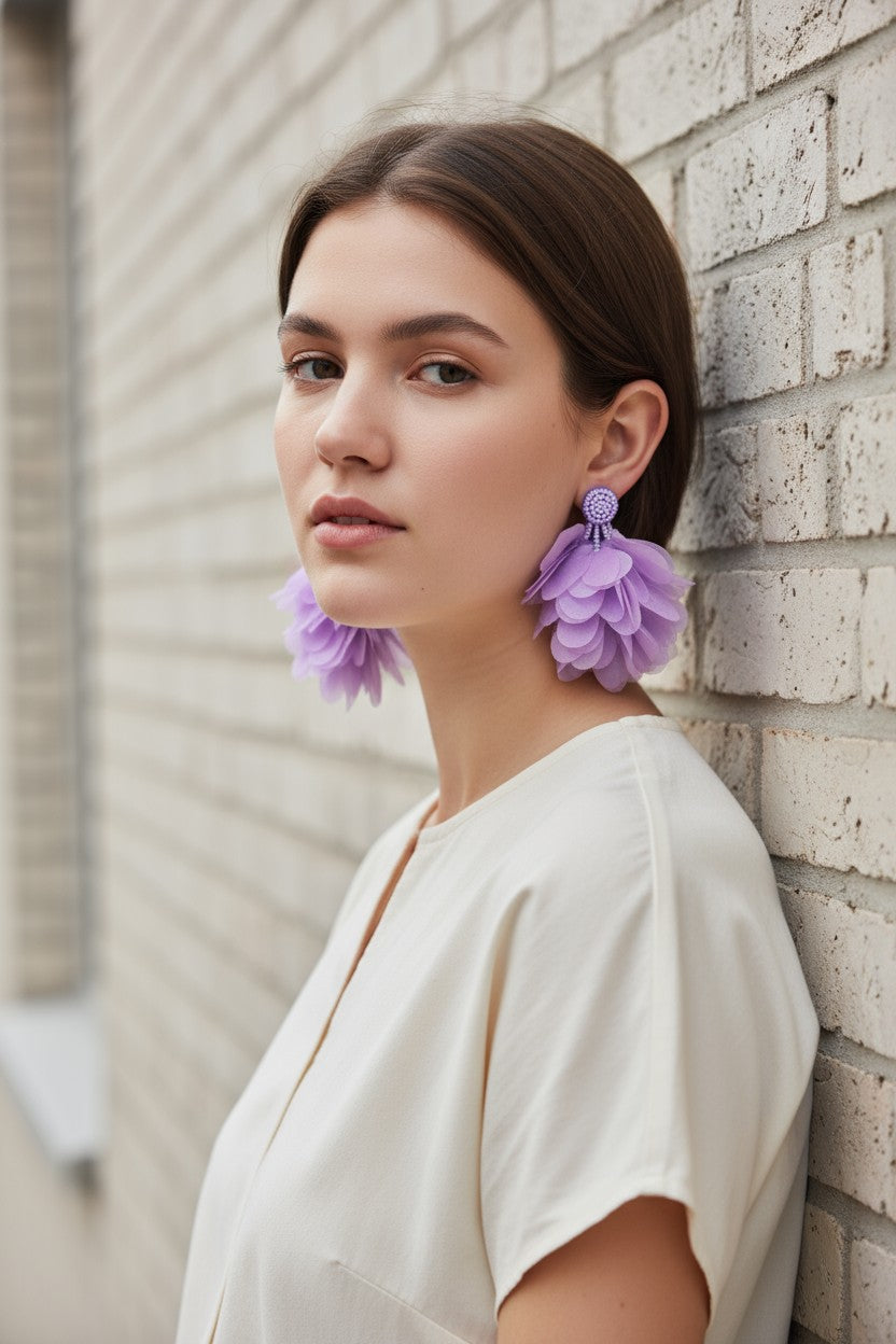 Aros largo con pétalos Lila