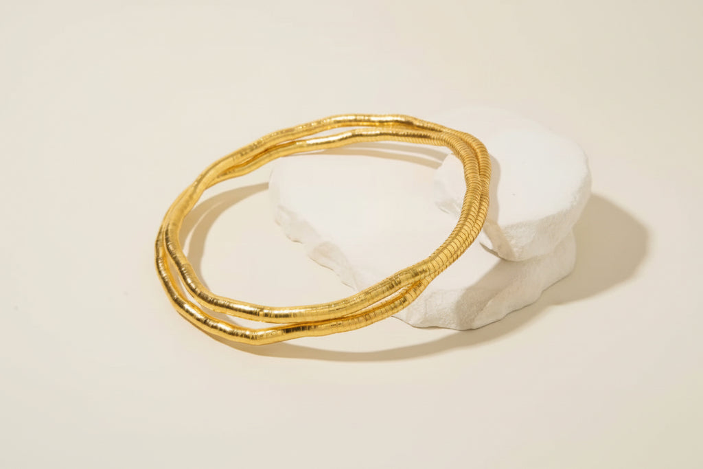 Collar ajustable dorado