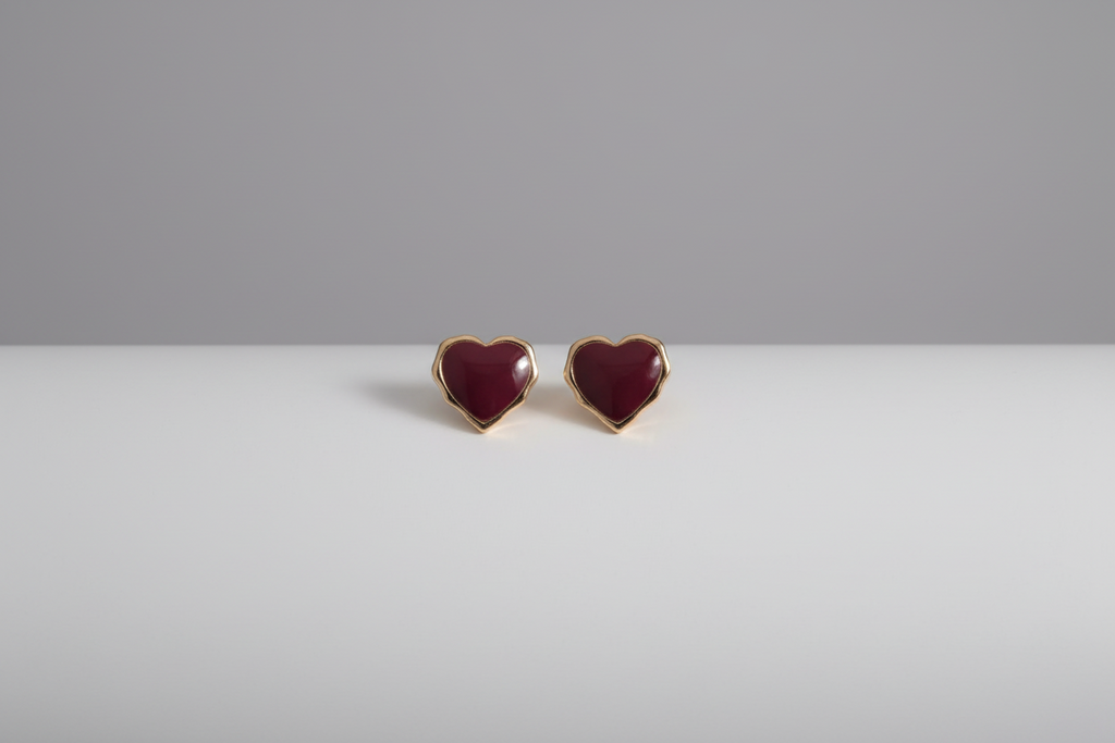 Aro pequeños corazón burdeo