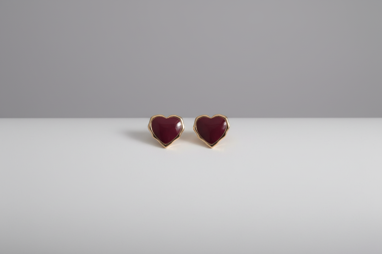 Aro pequeños corazón burdeo