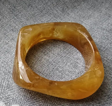 Pulsera geométrica resina